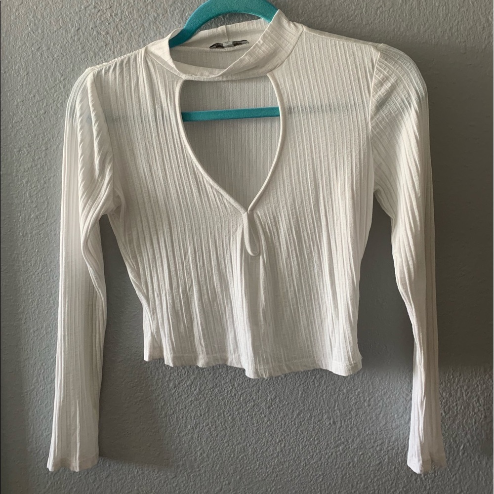 White crop top